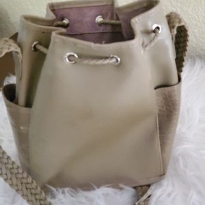 Leayher Drawstring Purse